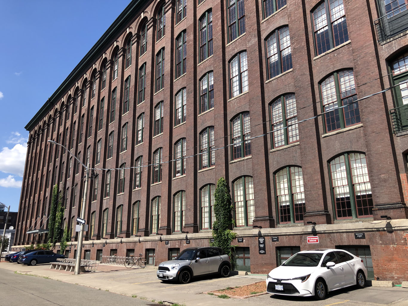 Kearns Mancini Architects Inc.